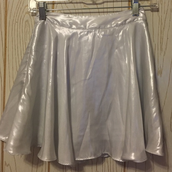 Cute silver skater skirt