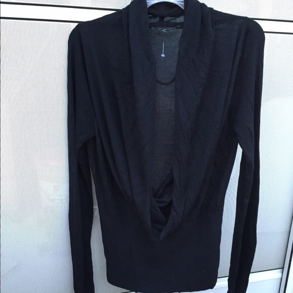 Sexy BCBG Max Azria Top size L Cowl Neck
