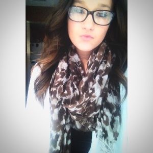 Meet your Posher, Mariah