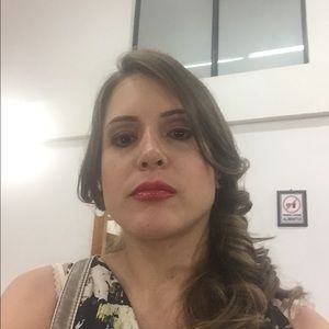 Meet your Posher, Jess