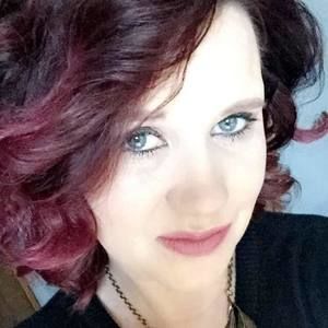 Meet your Posher, Kelli