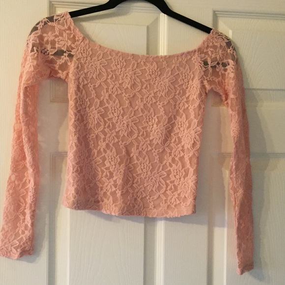 Baby pink long sleeve lace crop