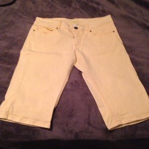 Like new adorable pastel knee high shorts