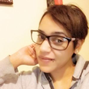 Meet your Posher, Iris