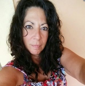 Meet your Posher, Paula
