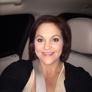 Meet your Posher, Layla