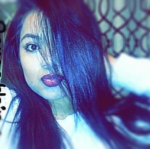 Meet your Posher, Mayra