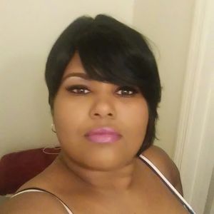 Meet your Posher, Lateisha