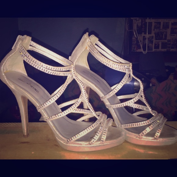 Prom shoes
