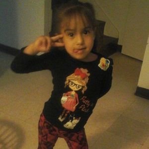 Meet your Posher, Laura