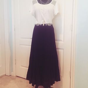 🌷 Chico's Beautiful Black Panel Full Skirt