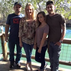 Meet your Posher, Dawn