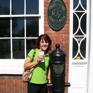 Meet your Posher, Joan