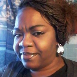 Meet your Posher, Tonie