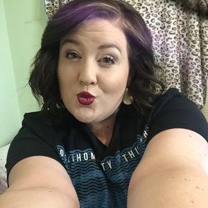 Meet your Posher, Karissa