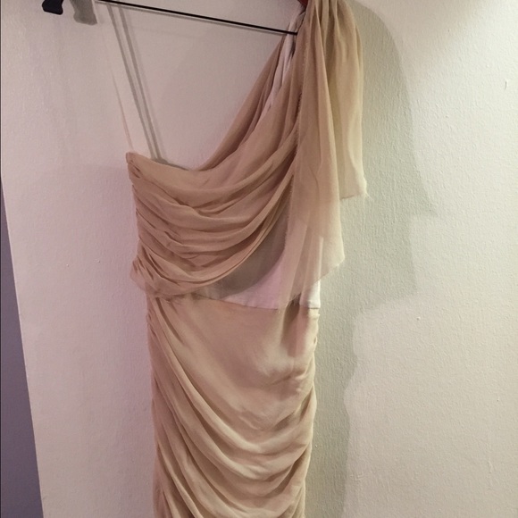 ⬇️⬇️Alice + Olivia Base 1 shoulder Dress - Picture 1 of 4