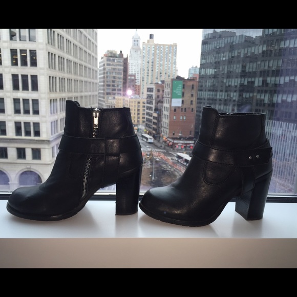Steve Madden Boot