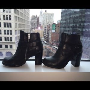 Steve Madden Boot