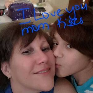 Meet your Posher, Yolanda