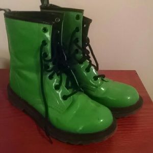 Green combat style boots