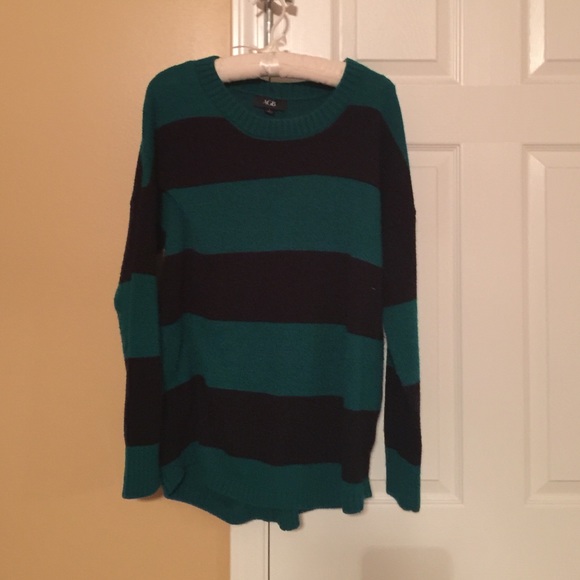 Sweaters - New condition long sweater
