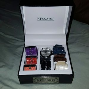 Kessaris Watch with bands never worn needs battery