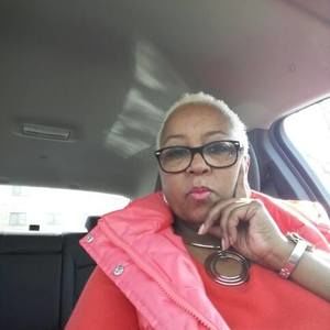 Meet your Posher, Connie