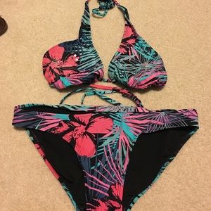 Island theme bikini