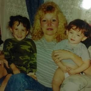 Meet your Posher, Rebecca