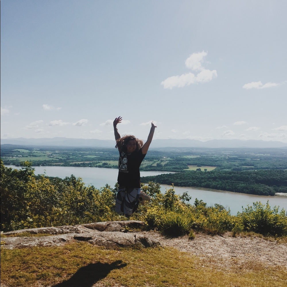 Meet your Posher, Leanne