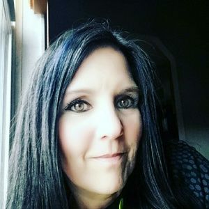 Meet your Posher, Lynette