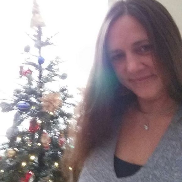 Meet your Posher, Mary - Picture 3 of 3