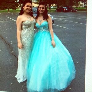 Prom dress