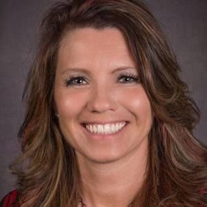 Meet your Posher, Lourie