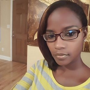 Meet your Posher, Ranesha