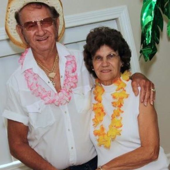 Meet your Posher, Roberta - Picture 1 of 1