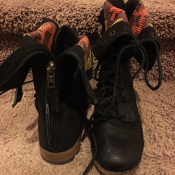 Merona Black Boots w/ Aztec Print