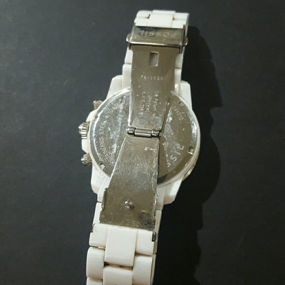 Watch - Picture 3 of 3