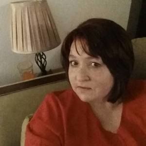 Meet your Posher, Becky