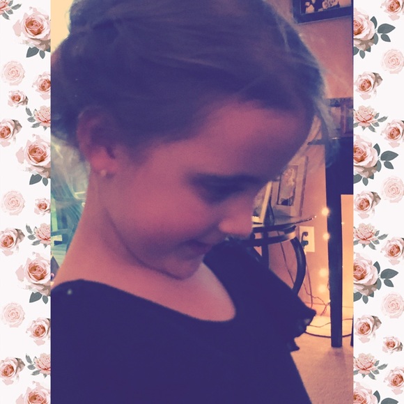 Meet your Posher, Dana - Picture 1 of 1