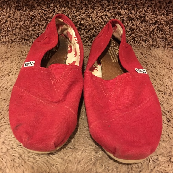 Red Toms