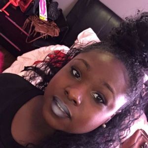 Meet your Posher, Dazia