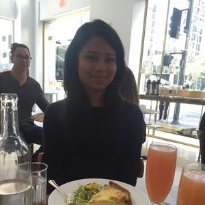 Meet your Posher, Andrea