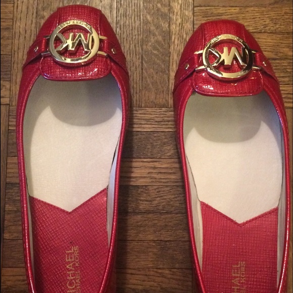 Michael Kors flats