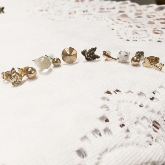 🎉10 pairs earrings ☀️