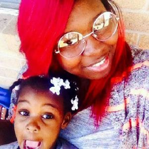 Meet your Posher, Casey