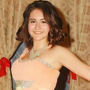 Meet your Posher, Karina