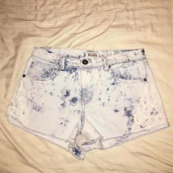 Mudd High waisted shorts