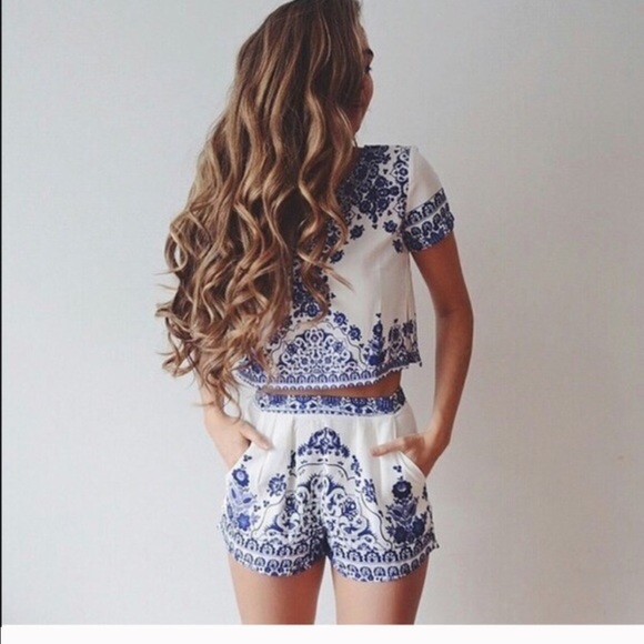 Two piece dress up set