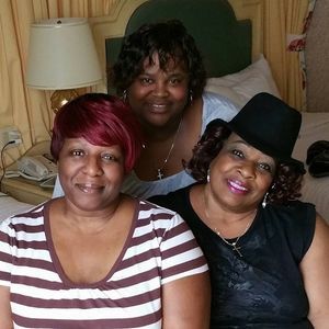 Meet your Posher, Lysandra